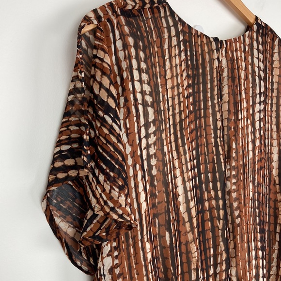 Sandra Darren Brown Black Neutral Print Dress stylish comfortable flattering - Picture 5 of 14